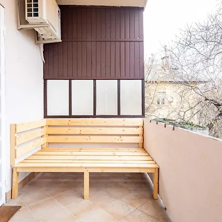 - Free Parking - * בודפשט